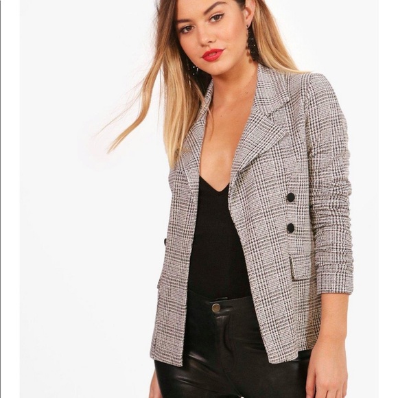 Boohoo Jackets & Blazers - BooHoo Petite Check Button Sleeve Blazer